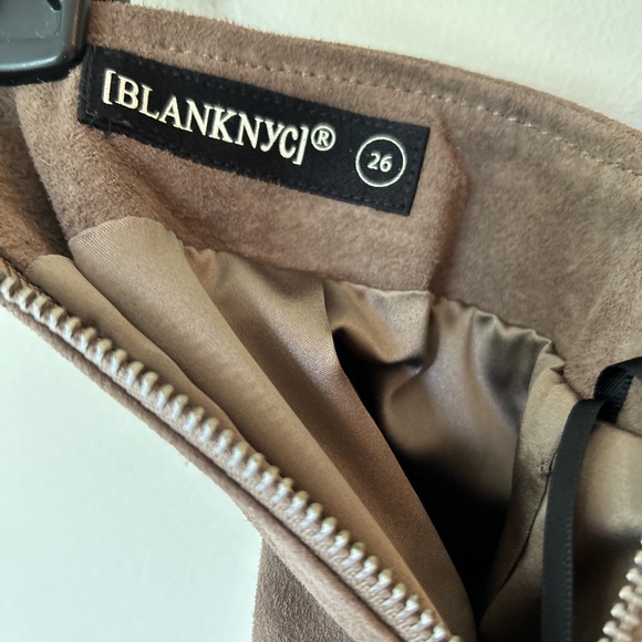 Genuine suede leather, taupe brown, mini skirt by Blank NYC size 26 (XS), EUC - Picture 3 of 4